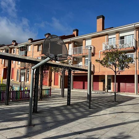 Apartament Acollidor Al Bergueda 6P Sant Jordi de Cercs ภายนอก รูปภาพ