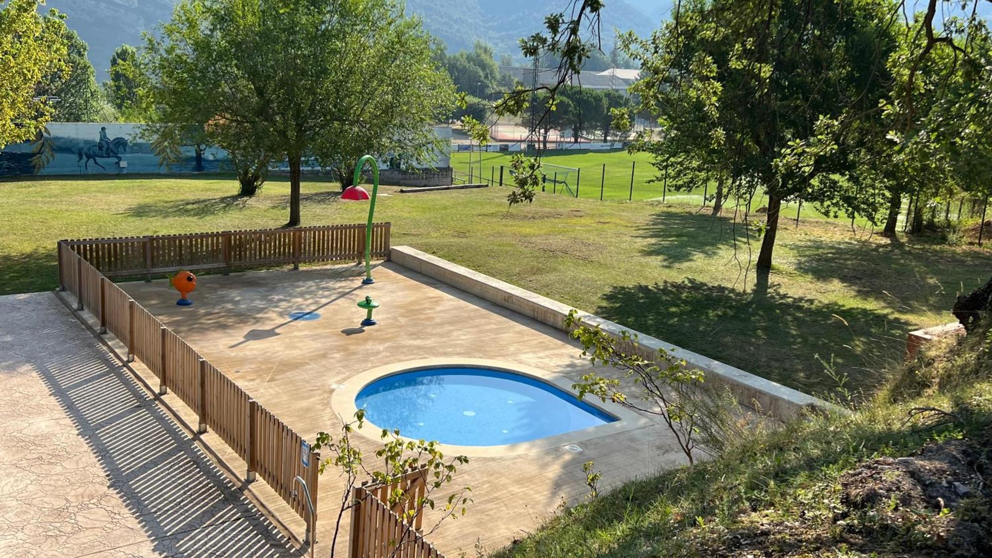 Apartament Acollidor Al Bergueda 6P Sant Jordi de Cercs ภายนอก รูปภาพ