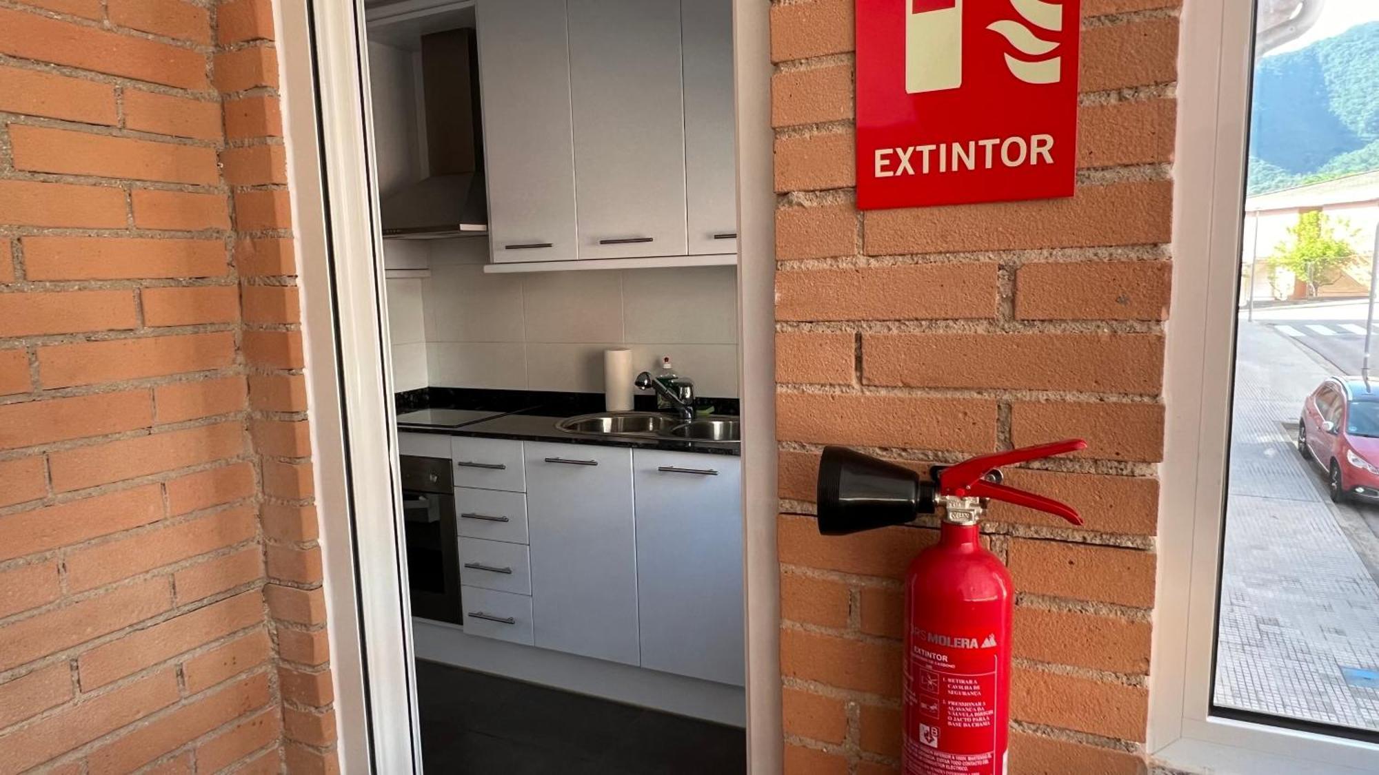 Apartament Acollidor Al Bergueda 6P Sant Jordi de Cercs ภายนอก รูปภาพ