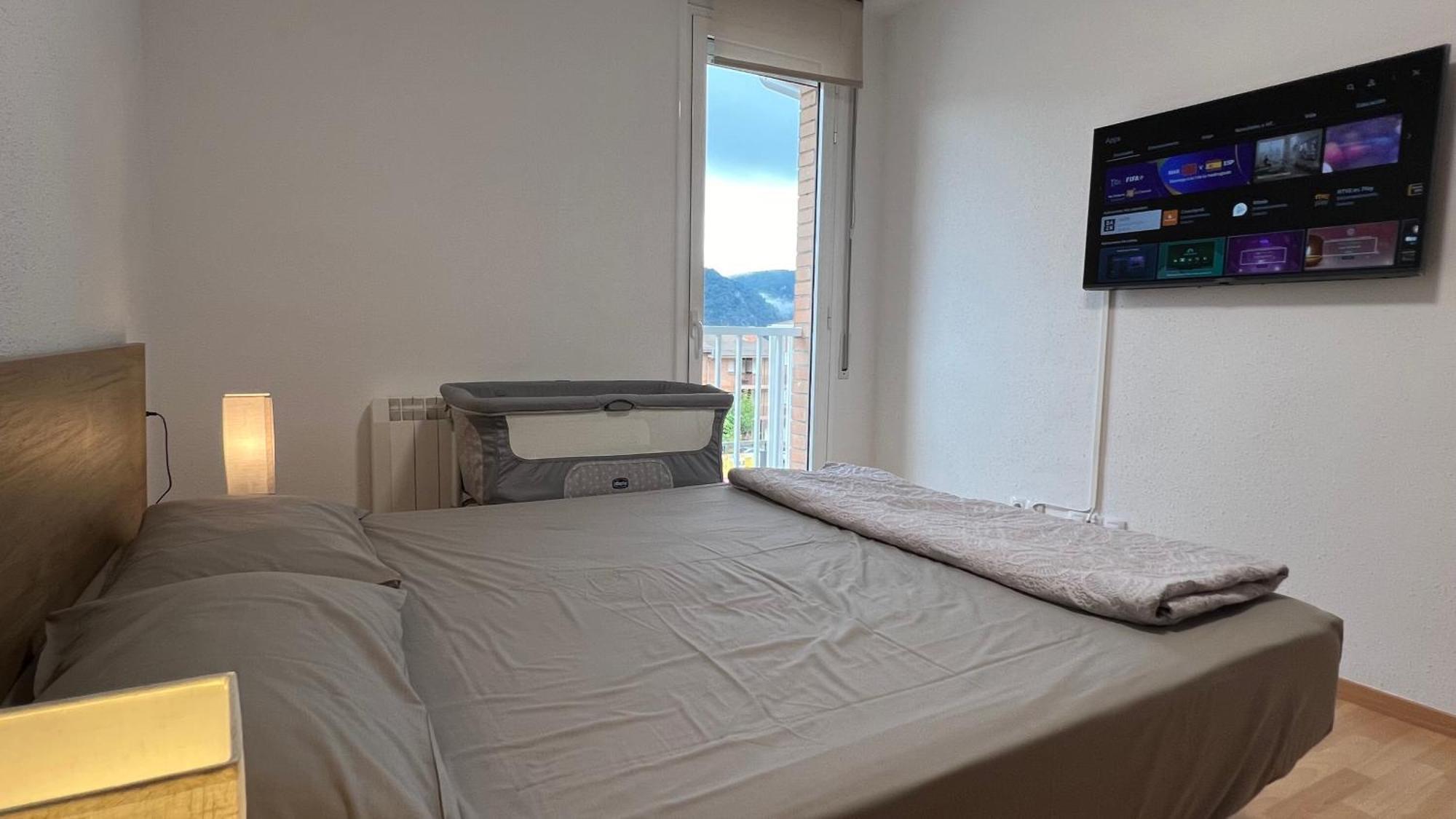 Apartament Acollidor Al Bergueda 6P Sant Jordi de Cercs ภายนอก รูปภาพ