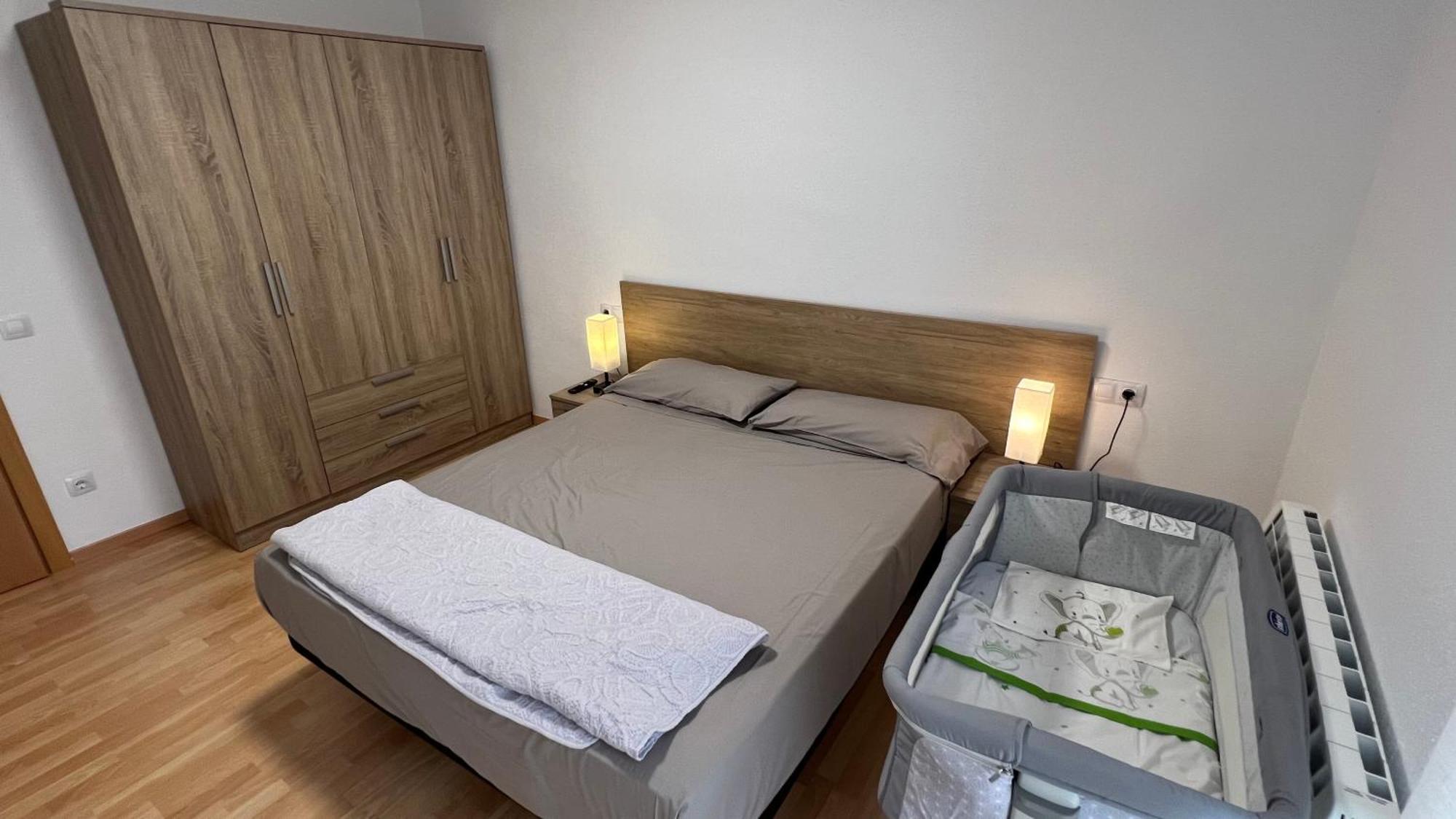Apartament Acollidor Al Bergueda 6P Sant Jordi de Cercs ภายนอก รูปภาพ